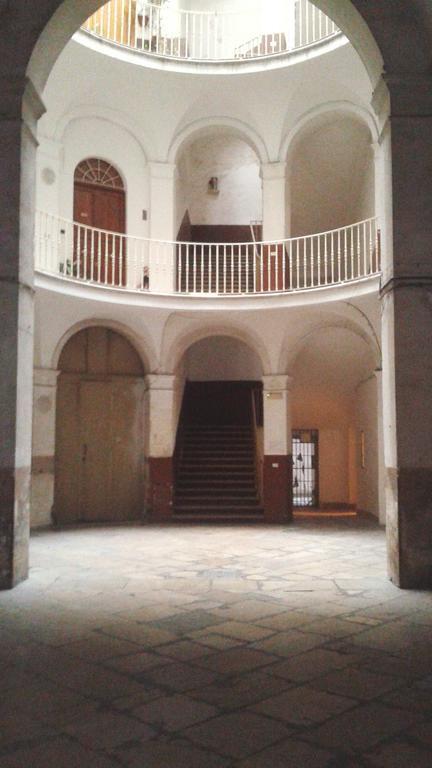 Comfort As Usual Bari Extérieur photo